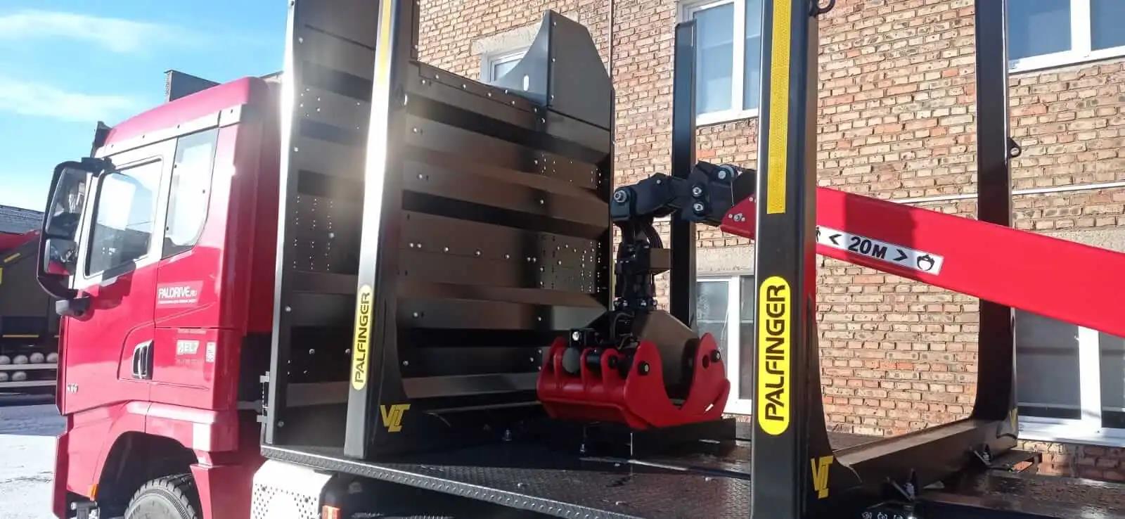Сортиментовоз SHACMAN SX32586V384 с гидроманипулятором ВМ 10-74